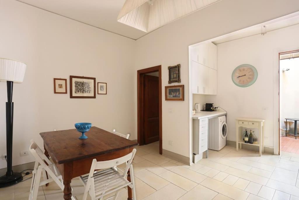 Belle Donne Historical Apartment - City Center Firenze Eksteriør bilde